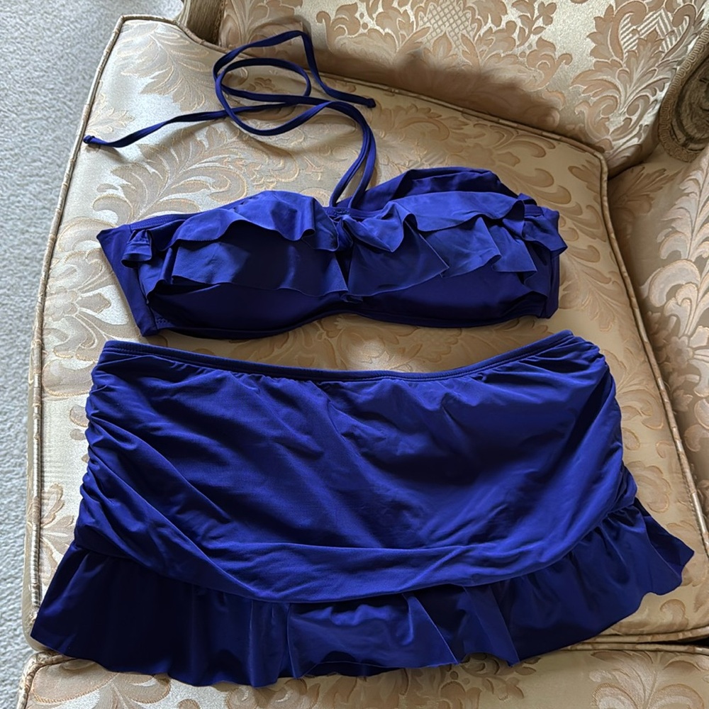 Kenneth Cole Reaction Skirted Bikini